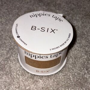 B-SIX Nippies Tape in Tan